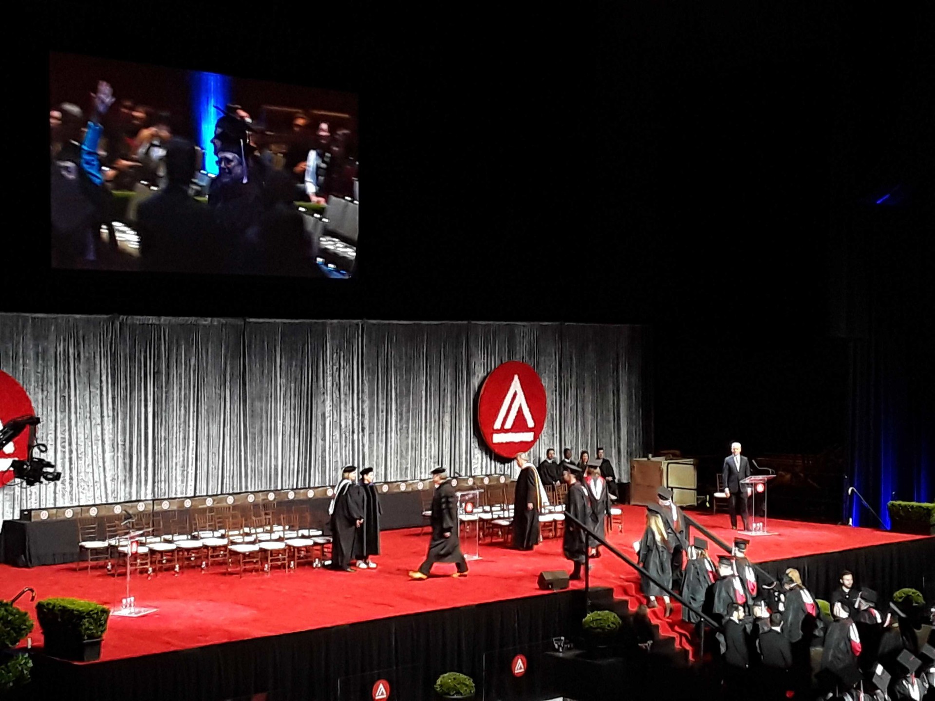 Tips for Setting Up Your Own Jewelry Design Studio at Home